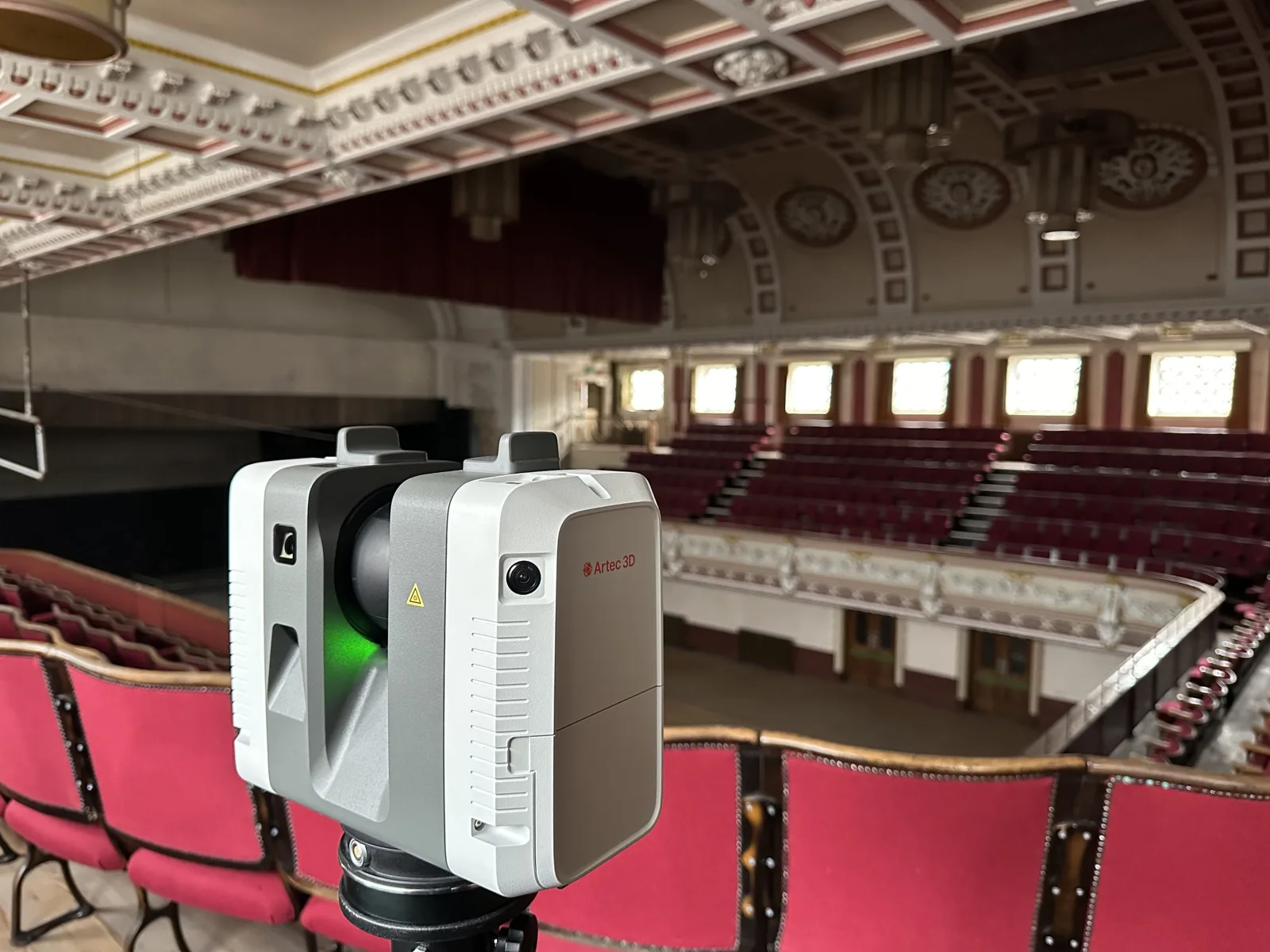 Artec Ray II on the balcony, looking over the auditorium